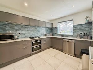 Photo 24- click for photo gallery